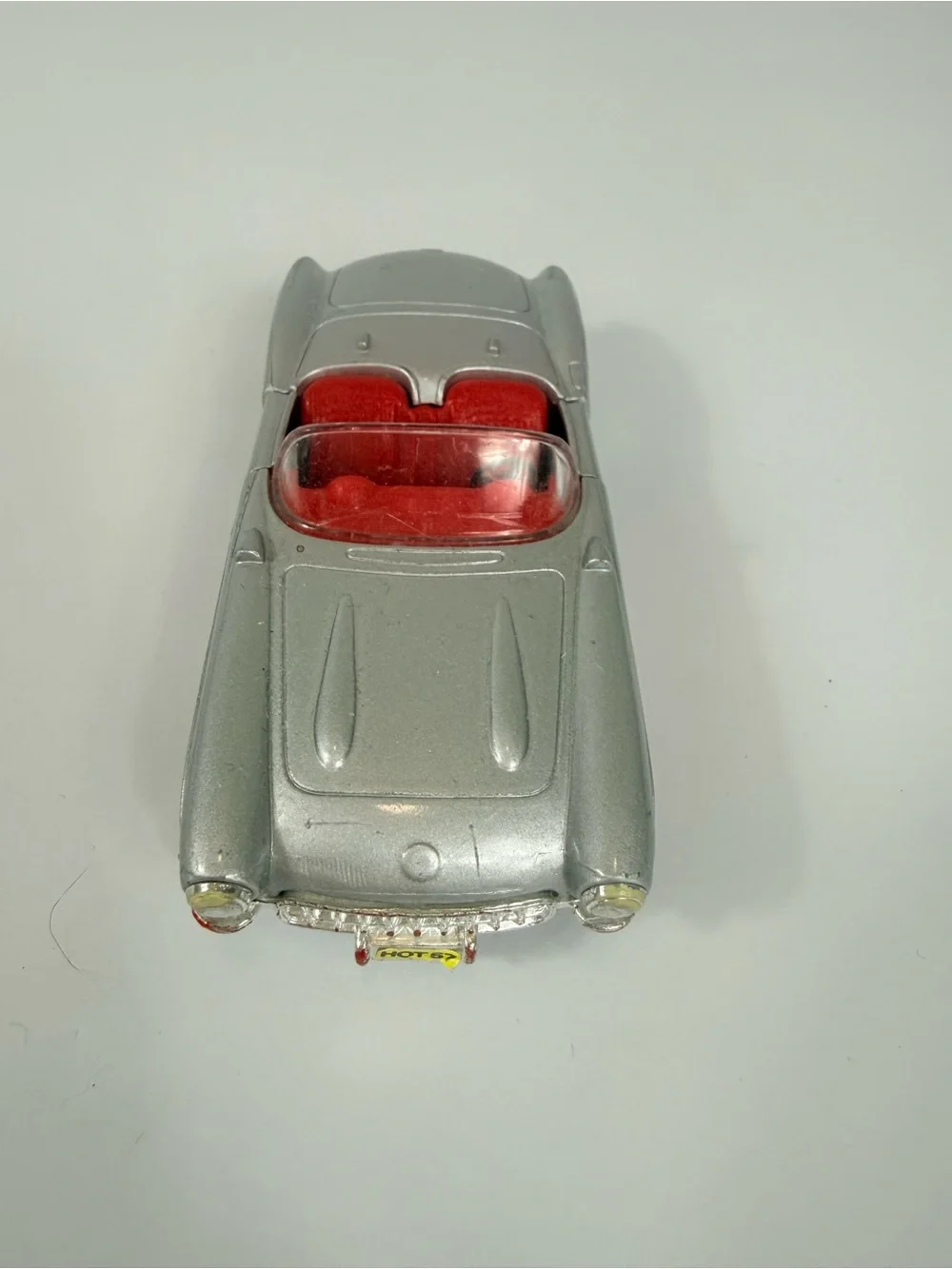 Die-Cast Retro Model Cars 1957 Maisto Chevrolet Corvette Scale 1739